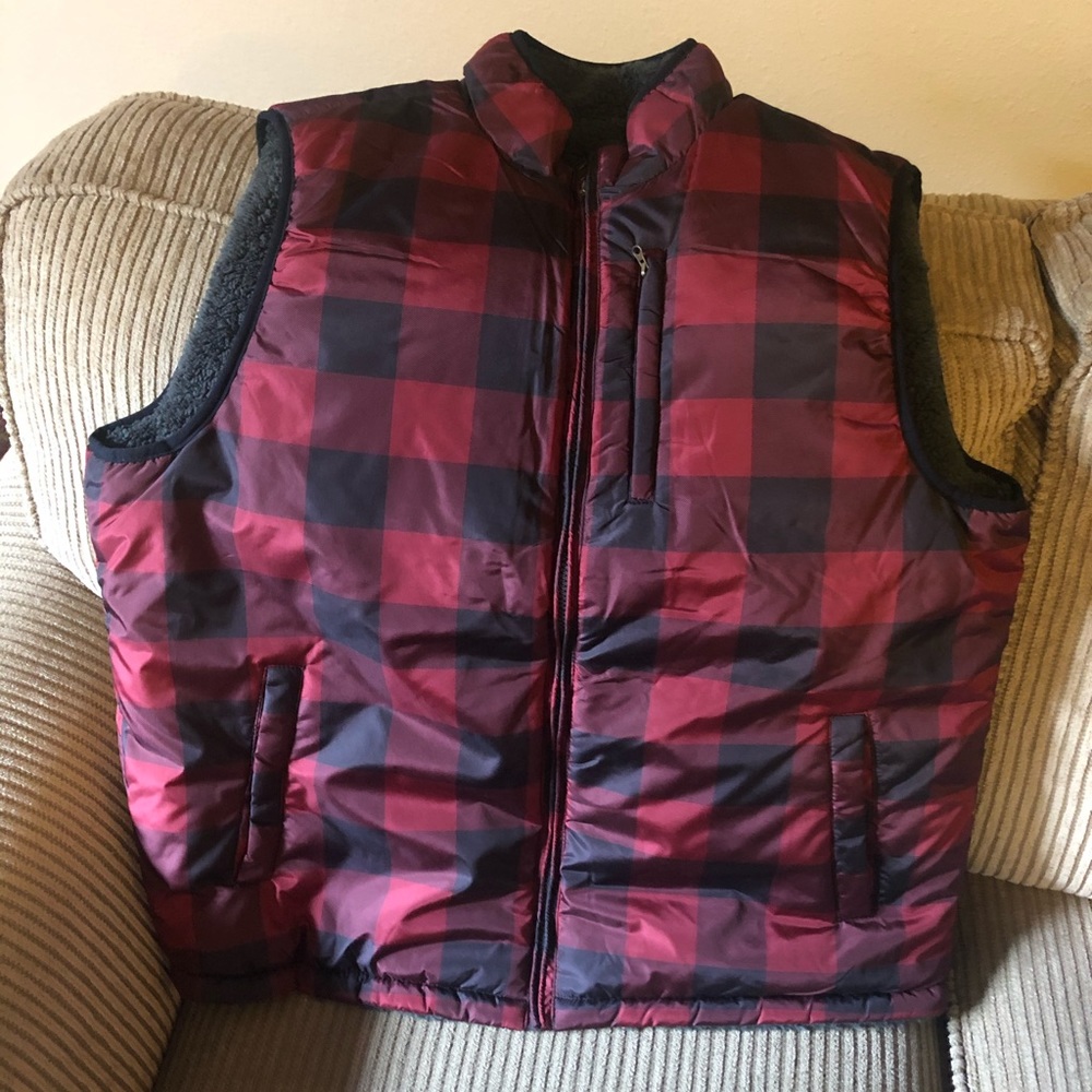 Men’s reversible vest